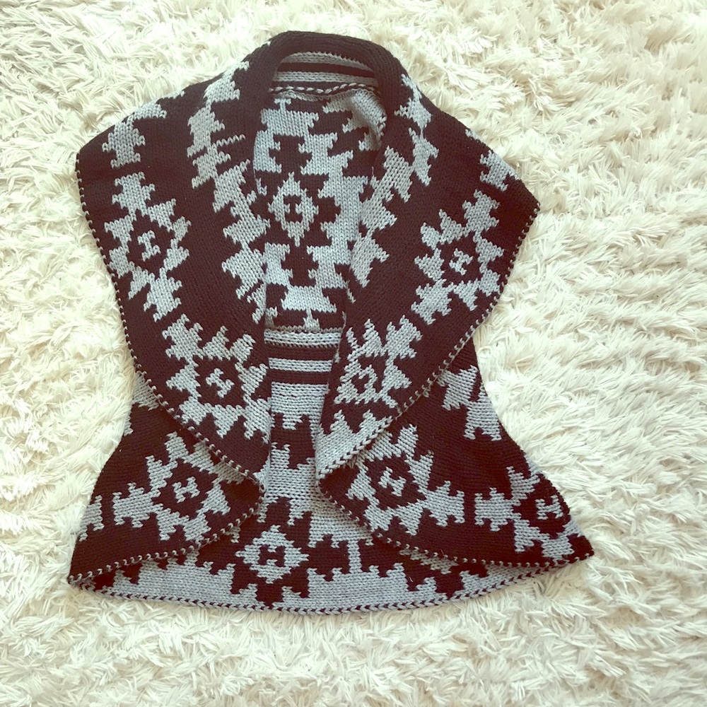 Comfortable shawl vest